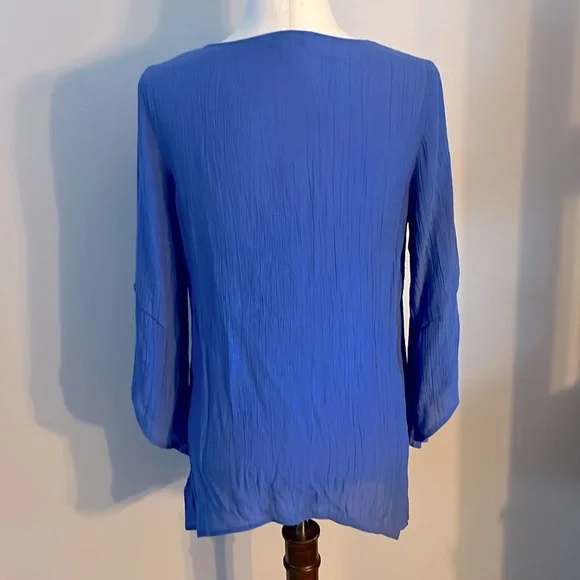 Counterparts Women Blouse - Picture 4 of 8